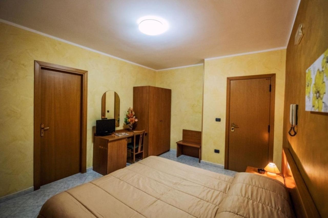 Hotel Venere Villaricca Extérieur photo
